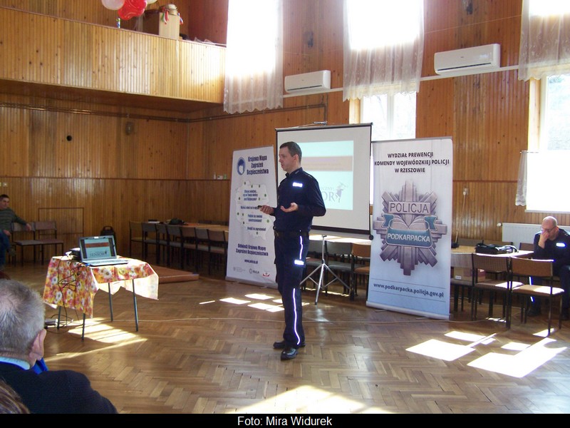 n_100_8210.jpg