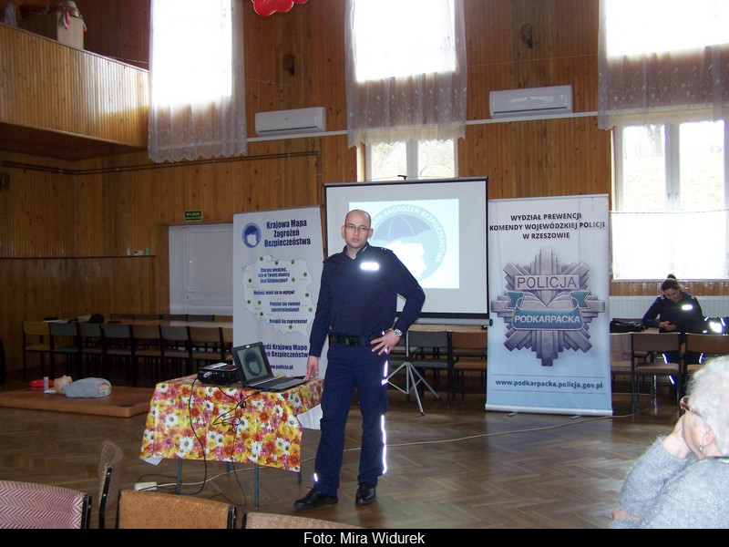n_100_8218.jpg