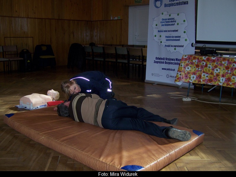 n_100_8253.jpg