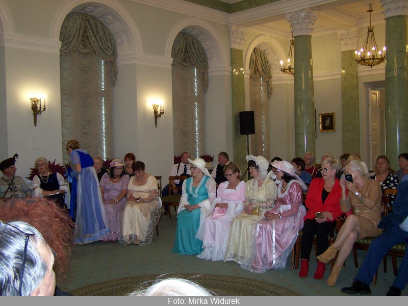 n_100_8842.jpg